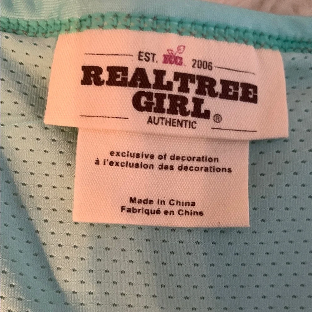 Realtree Girl Aqua Tank Top - Picture 2 of 14